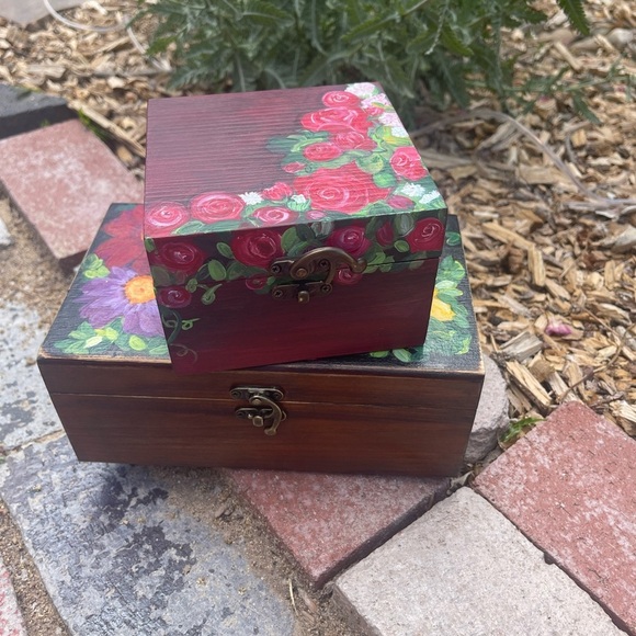 Prayer Box Hand painted - Picture 3 of 8